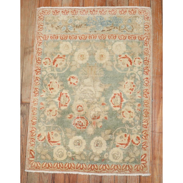 A fine quality mat size Persian Kashan small square mini rug from the 1930s Measures: 1'11" x 2'9'' circa 1930