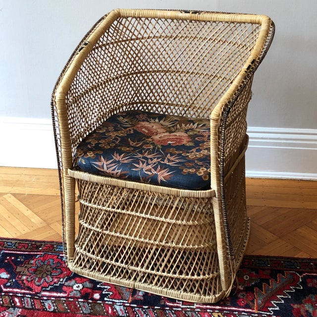 Offering this mid-century Boho, square-shaped rattan armchair with beautiful hand-woven details and attractive seat...