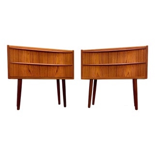 Mid-Century Modern Danish Bedside Tables in Teak, 1960s, Set of 2 For Sale