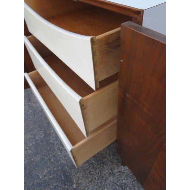 American of Martinsville Mid Century Long Dresser Sideboard Bathroom Vanity 6297 For Sale - Image 12 of 18