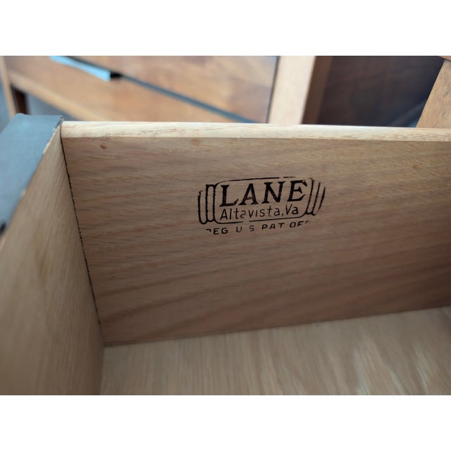 Wood Pair of Vintage Lane Tuxedo Side Tables For Sale - Image 7 of 13