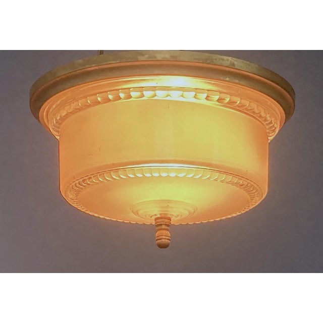 A really cute light right off the showroom floor! Has it ever been used? Hard to photograph it lit, and my camera didn't...
