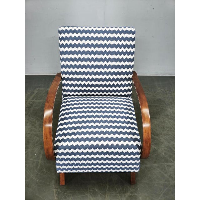 Art Deco Lounge Chair by Jindřich Halabala, Czechoslovakia, 1940s For Sale - Image 3 of 13