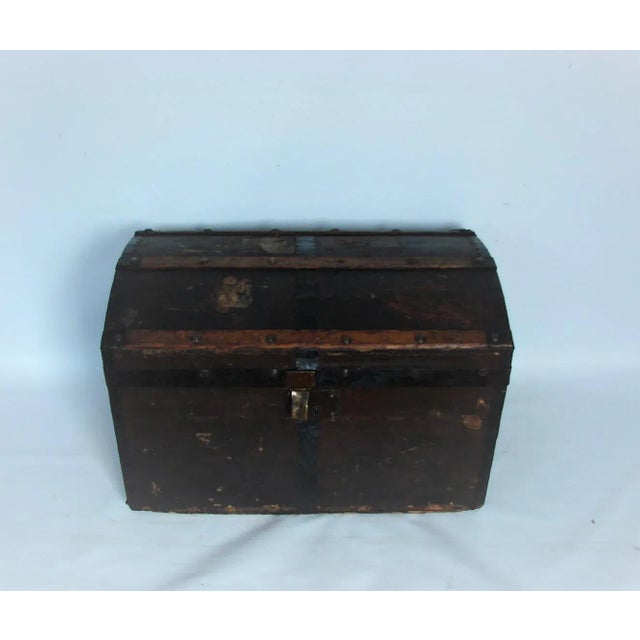 Vintage Wood and Metal Trunk For Sale - Image 14 of 15