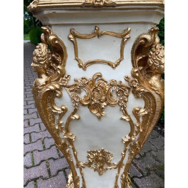 Metal Late 20th C Italian Baroque Cream Gold Pedestal – Single Pc For Sale - Image 7 of 12