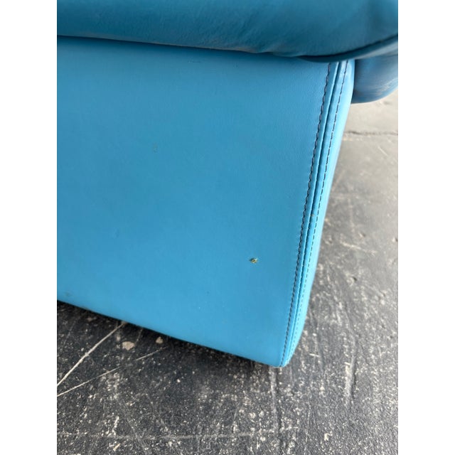 Vintage Postmodern Italian Nicoletti Attrb Blue Leather Loveseat For Sale - Image 10 of 12