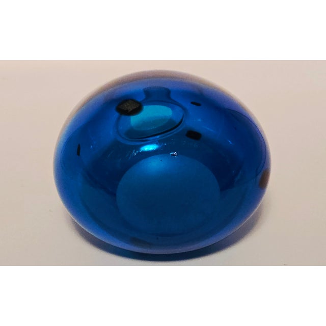 Glass Sharon Fujimoto Studio Art Glass Vase – Deep Blue With Geometric Inclusions For Sale - Image 7 of 11