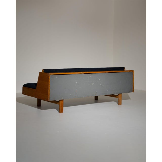 GE258 Sofa Bed by Hans J. Wegner for Getama, 1950s For Sale - Image 4 of 16
