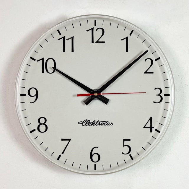 Plastic Vintage Office Wall Clock from Elektročas, 1990s For Sale - Image 7 of 16
