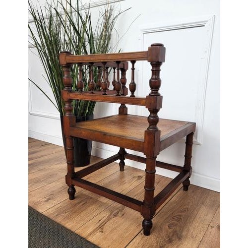 1950s Italian Neoclassic Carved Wooden Corner Chair, 1950s For Sale - Image 5 of 9