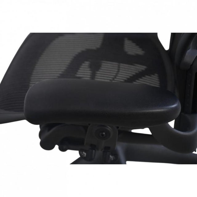 Black Aaron Office Chair by Herman Miller For Sale - Image 6 of 12