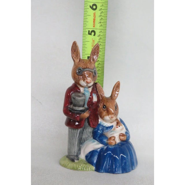 Royal Doulton Porcelain Bunnykins Family Photograph Bunny Rabbit Figurine For Sale In Miami - Image 6 of 11