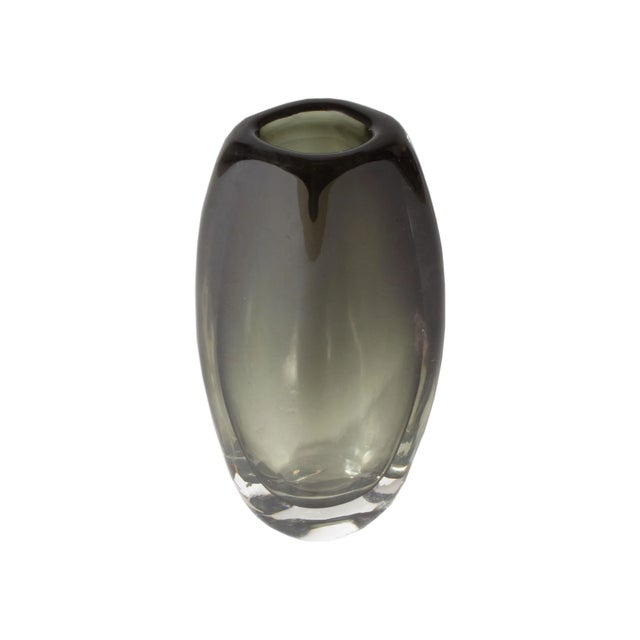 A glass Sommerso vase designed by Swedish designer Nils Landberg (1907-1991) for Orrefors Sweden. The elegant, slender...