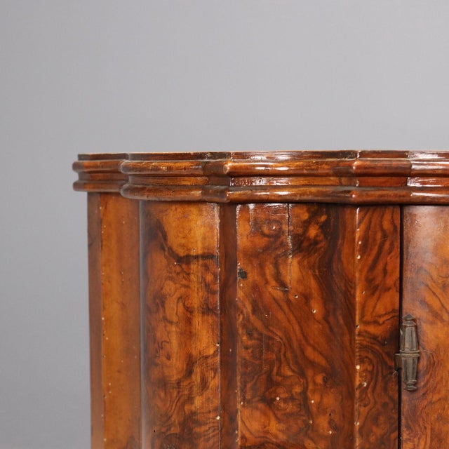 Wood Antique 20th Century Art Deco Bedside Table in Walnut Burl, Italy For Sale - Image 7 of 11