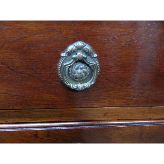 Small Edwardian Mahogany Chest of Drawers, 1890s For Sale - Image 6 of 18