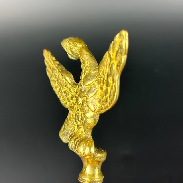 Virginia Metalcrafters Vintage Solid Brass Eagle Bird of Prey Lamp Finial For Sale - Image 4 of 6