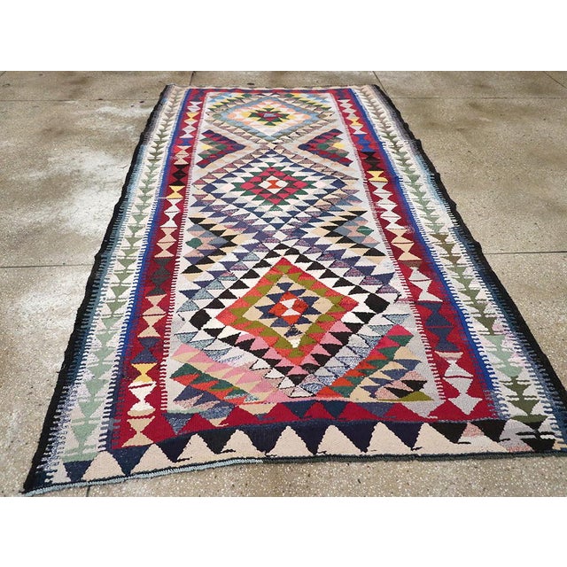 Ivory Galerie Shabab Collection Mid-20th Century Persian Flatweave Kilim Rug For Sale - Image 8 of 10