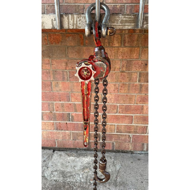 Antique industrial 1.5 ton come-along or lever hoist by Yale & Towne Mfg. Co. having chipped paint but still in fine...