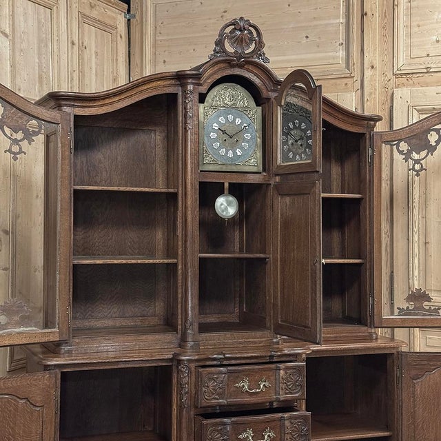 Antique Liegeois Regence Style Two-Tiered Oak Display Buffet With Clock For Sale - Image 15 of 18