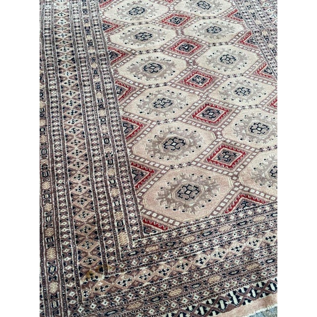 Vintage Pakistani Rug, 1980s For Sale - Image 4 of 18