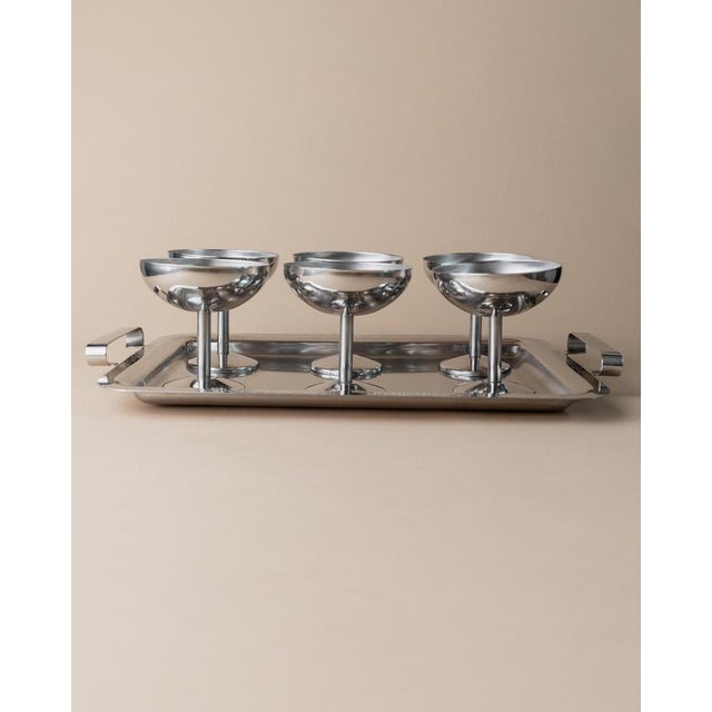 Vintage Minimalist Stainless Steel Drinking Cups with Tray, Italy, 1970s, Set of 7 For Sale - Image 6 of 11