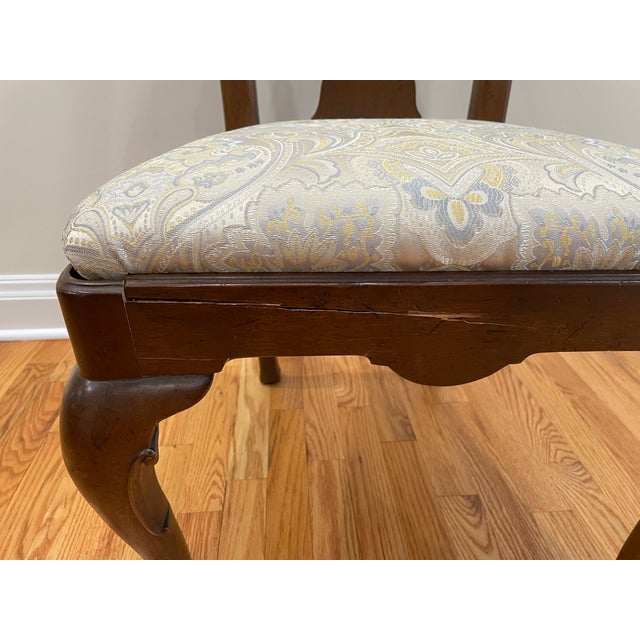Vintage Henredon 18th Century Portfolio Collection Queen Anne Style Walnut Dining Chairs - Set of 8 For Sale - Image 10 of 13
