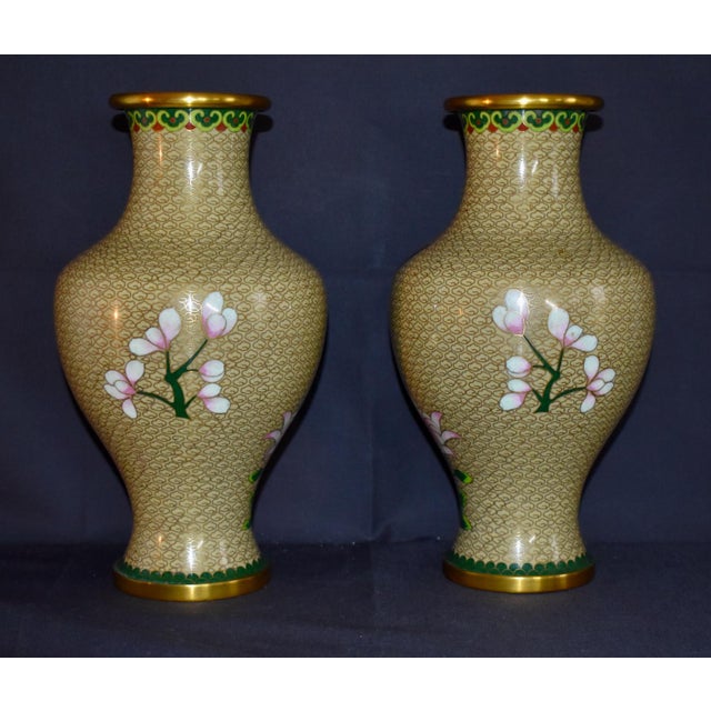 Vintage Chinese Cloisonne Enamel Vases Pair Mirrored Floral Chrysanthemum Mums For Sale - Image 9 of 15