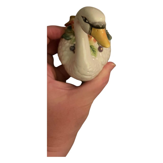 Fitz and Floyd Vintage Y2k Fitz and Floyd Holiday Swan Christmas Salt and Pepper Shakers For Sale - Image 4 of 12