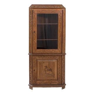 1920-1929 France Warm Honey Oak Carved Oak Vitrine Cabinet For Sale