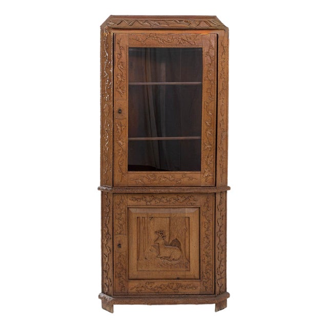 1920-1929 France Warm Honey Oak Carved Oak Vitrine Cabinet For Sale