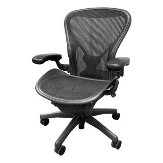 Herman Miller Aeron Office Chair, Size B For Sale