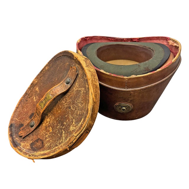 Animal Skin 19th Century Top Hat and Leather Hat Box For Sale - Image 7 of 12