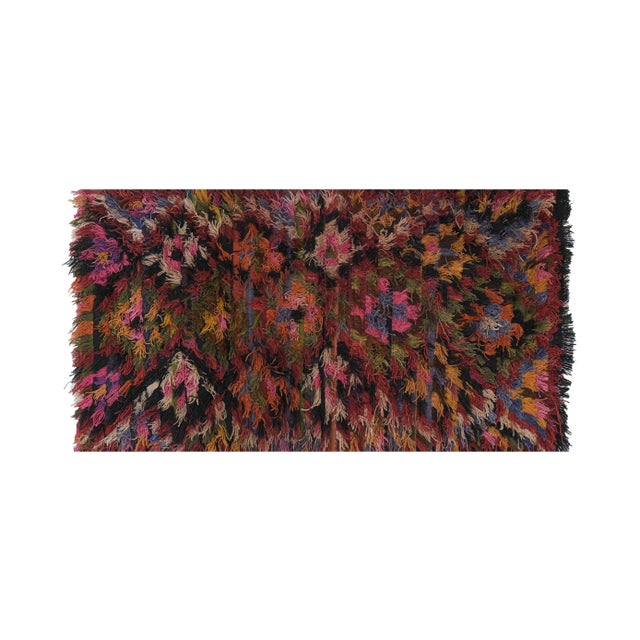 Vintage Handmade Wool Rug 3'1'' X 5'10'' Hand woven with high quality pure wool 36.6" x 70.1" / 93 x 178 Cm Excellent...