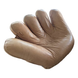 1970s De Pas, D’urbino, & Lomazzi “Joe” Baseball Glove Chair For Sale