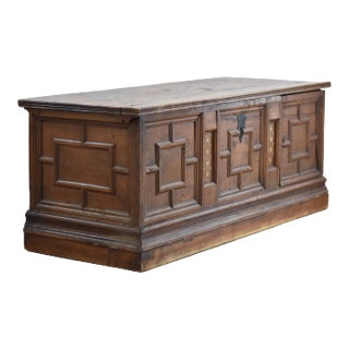 17th C Spanish Trunk For Sale