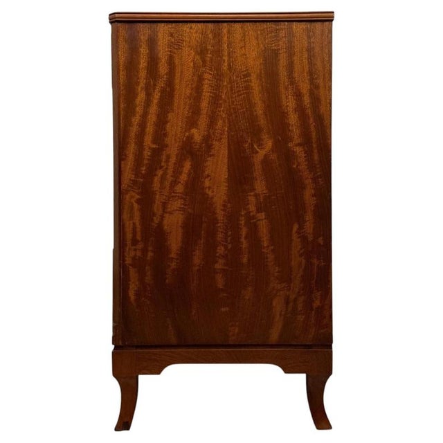 Early 20th Century Antique English Inlaid Mahogany Chest of Drawers, 1890s For Sale - Image 10 of 12