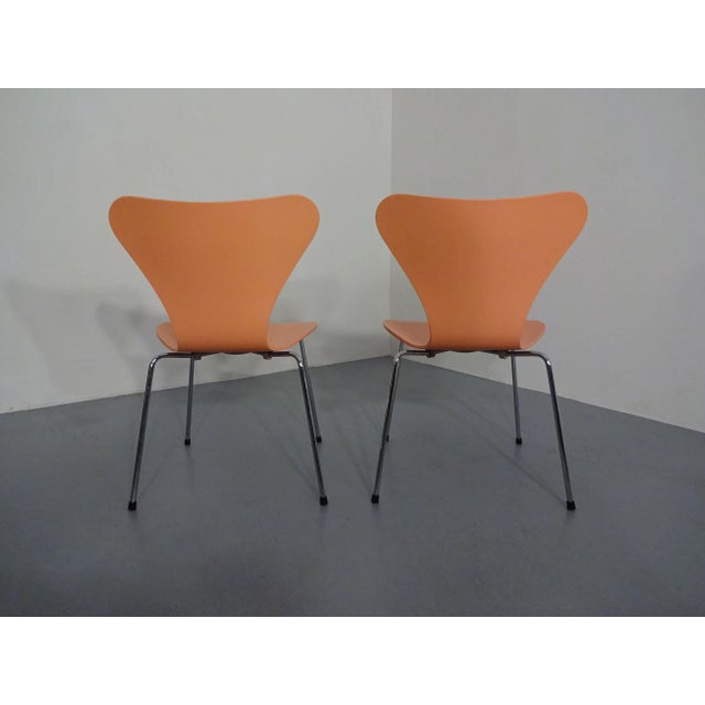 1990s Danish 3107 Chairs by Arne Jacobsen for Fritz Hansen, 1994, Set of 2 For Sale - Image 5 of 18