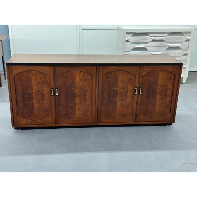 1960s 1960s Vintage Walnut Credenza With Ebony Wood Trim Accents For Sale - Image 5 of 12