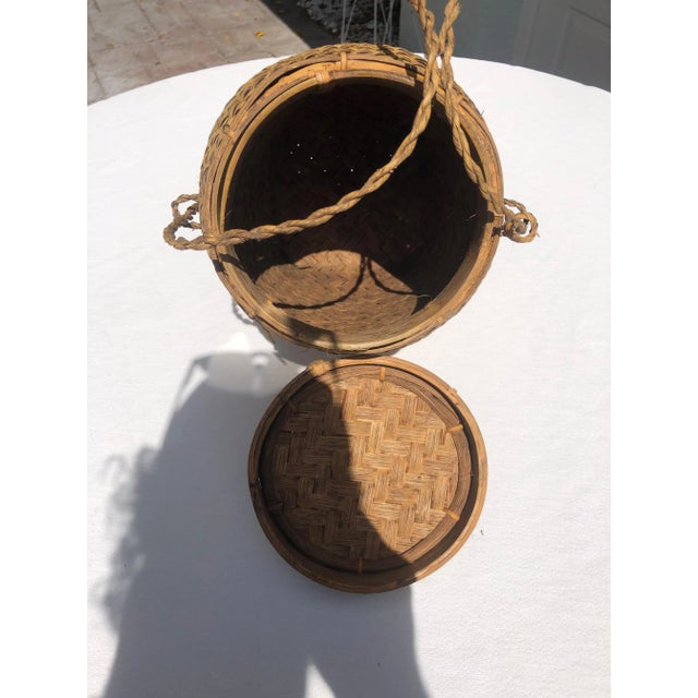 Early 20th Century Herringbone Rattan Basket With Lid and Rattan Strap For Sale In Naples, FL - Image 6 of 7