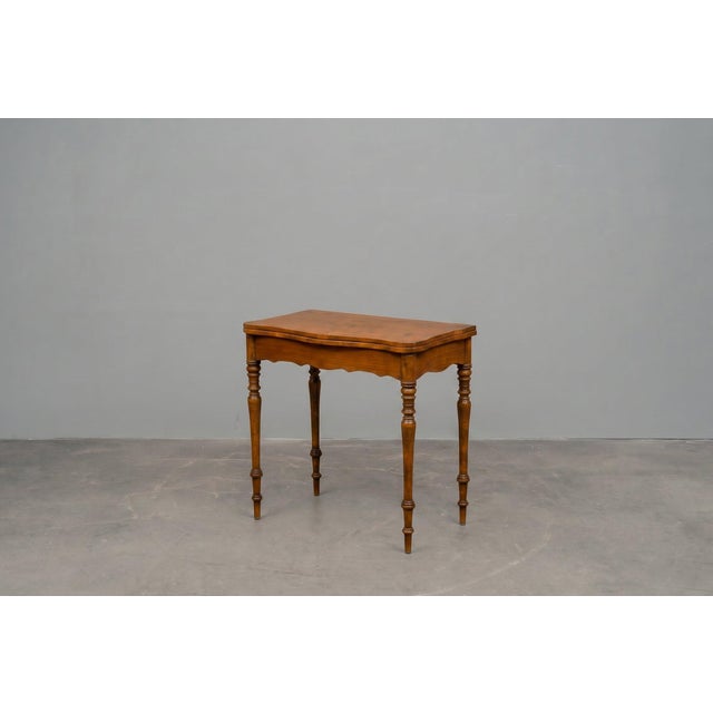 Biedermeier Gaming Table in Walnut, Mid-19th Century For Sale - Image 12 of 18