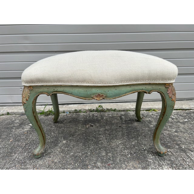 French Italian Louis XV Style Painted and Gilt Bench For Sale - Image 3 of 10