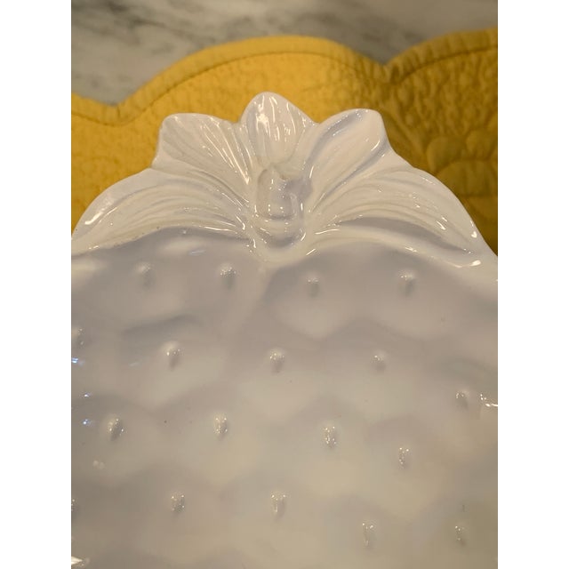 Mid-Century Modern Vintage Majolica Strawberry Dessert or Berry Bowls Set of 6 For Sale - Image 3 of 12