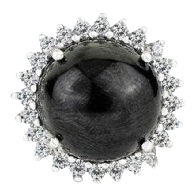 11.55 Carat Black Star & Zircon Halo Statement Ring in 925 Silver, Size 8 For Sale