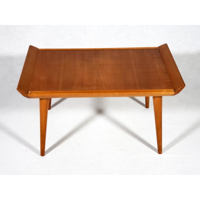 Wood 1950s Vintage Original Mid-Century Modern Maple Wood Tapered Leg Coffee Table For Sale - Image 7 of 11
