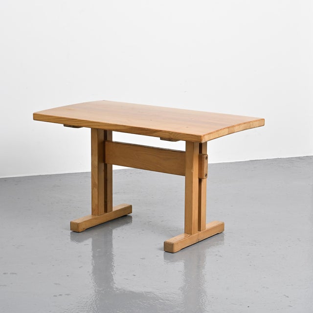 Charlotte Perriand Elm Dining Table by Charlotte Perriand for Les Arcs, France, 1970s For Sale - Image 4 of 14