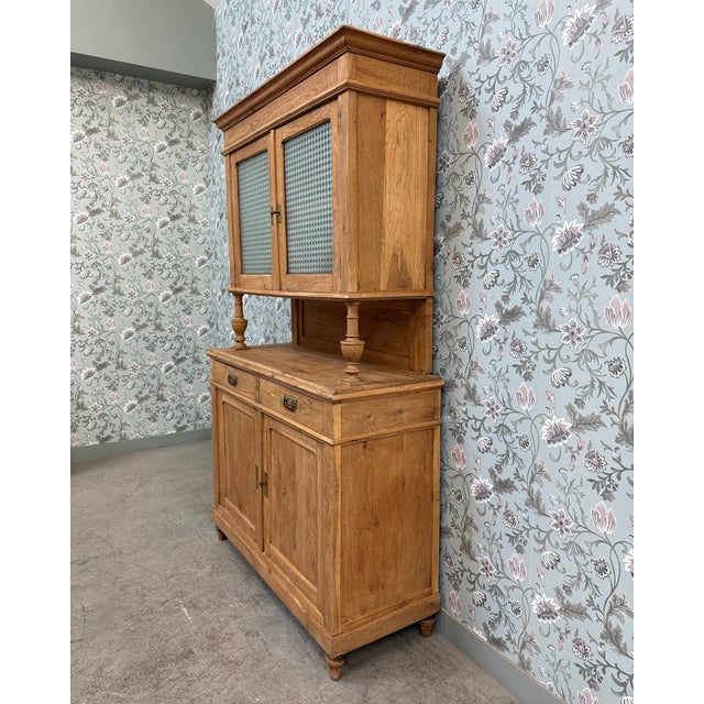 Antique Two-Piece Cupboard in Oak, 1890s For Sale - Image 3 of 12