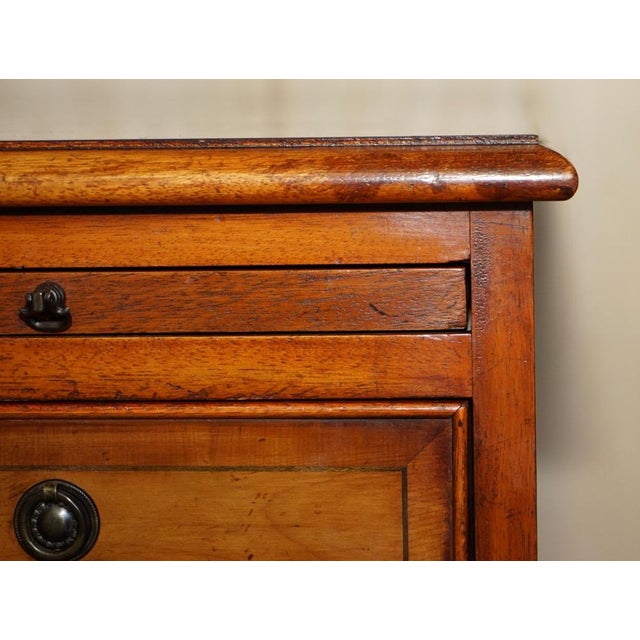 Wood Vintage Burr Yew Wood Bedside Table with Drawers with Butlers Serving Tray For Sale - Image 7 of 18