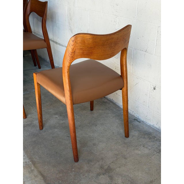 j.l. Møller Teak Dining Chairs Set of 10 Models 55 and 71 Danish Mid-Century Modern 1960s For Sale - Image 12 of 15