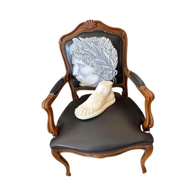 Vintage Italian Decorative Roman Foot Plaster Sculpture. For Sale - Image 4 of 4