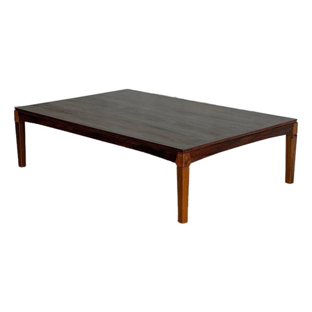 Large Danish Mid-Century Modern Rosewood Coffee Table — Vintage Scandinavian Design 1960s For Sale